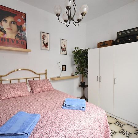Habitacion En Centro Historico Малага Экстерьер фото